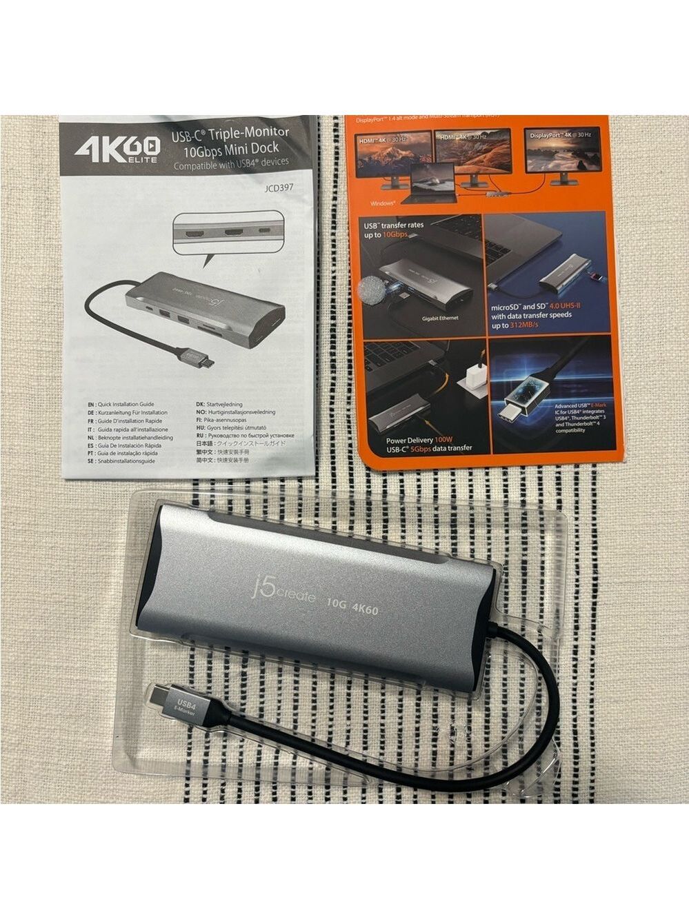 J5create - 4K60 Elite USB-C Triple-Monitor 10Gbps Mini Dock - Space Grey